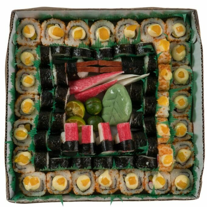 Medium Mix Sushi
