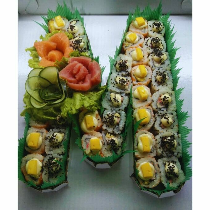 Sushi Cake M